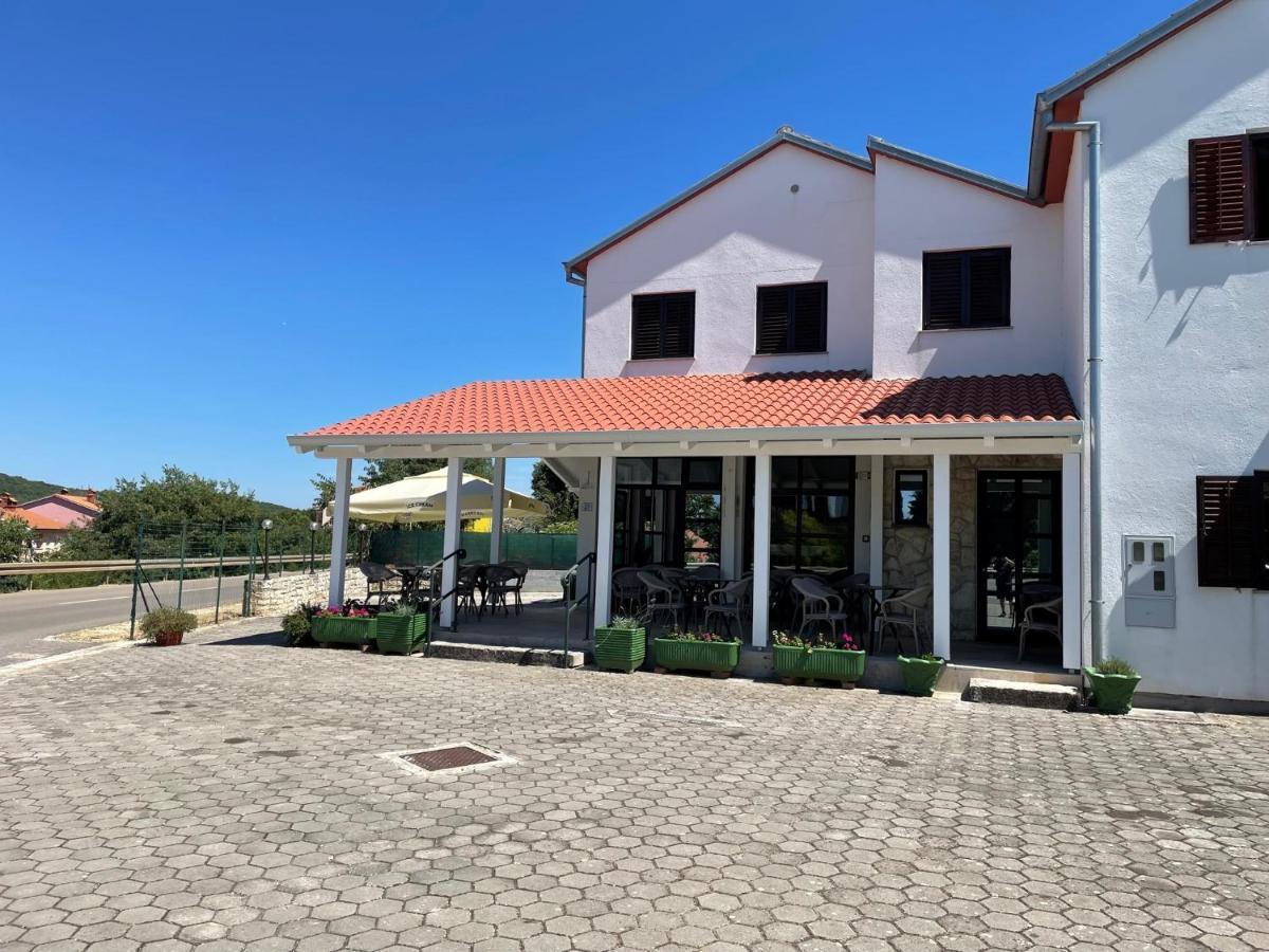 Ladonja Bb Rooms, Family Run Bed & Breakfast Rovinjsko Selo Dış mekan fotoğraf