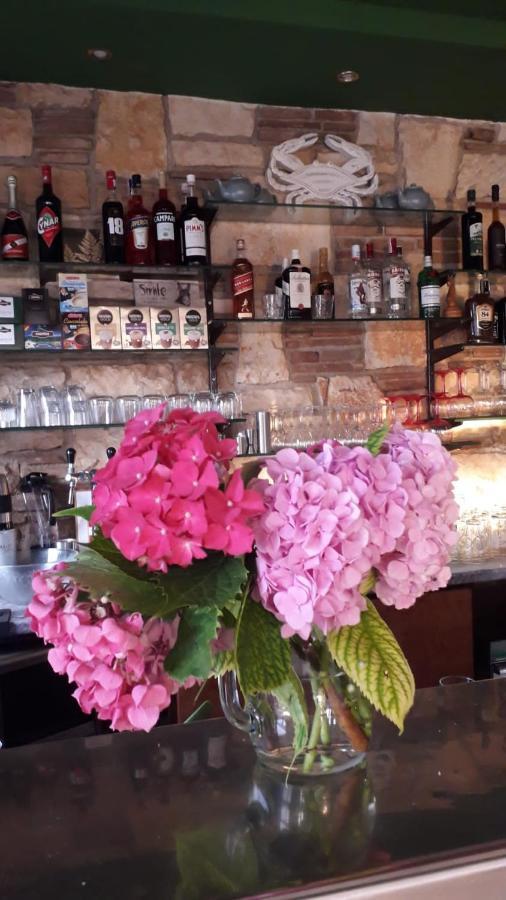 Ladonja Bb Rooms, Family Run Bed & Breakfast Rovinjsko Selo Dış mekan fotoğraf
