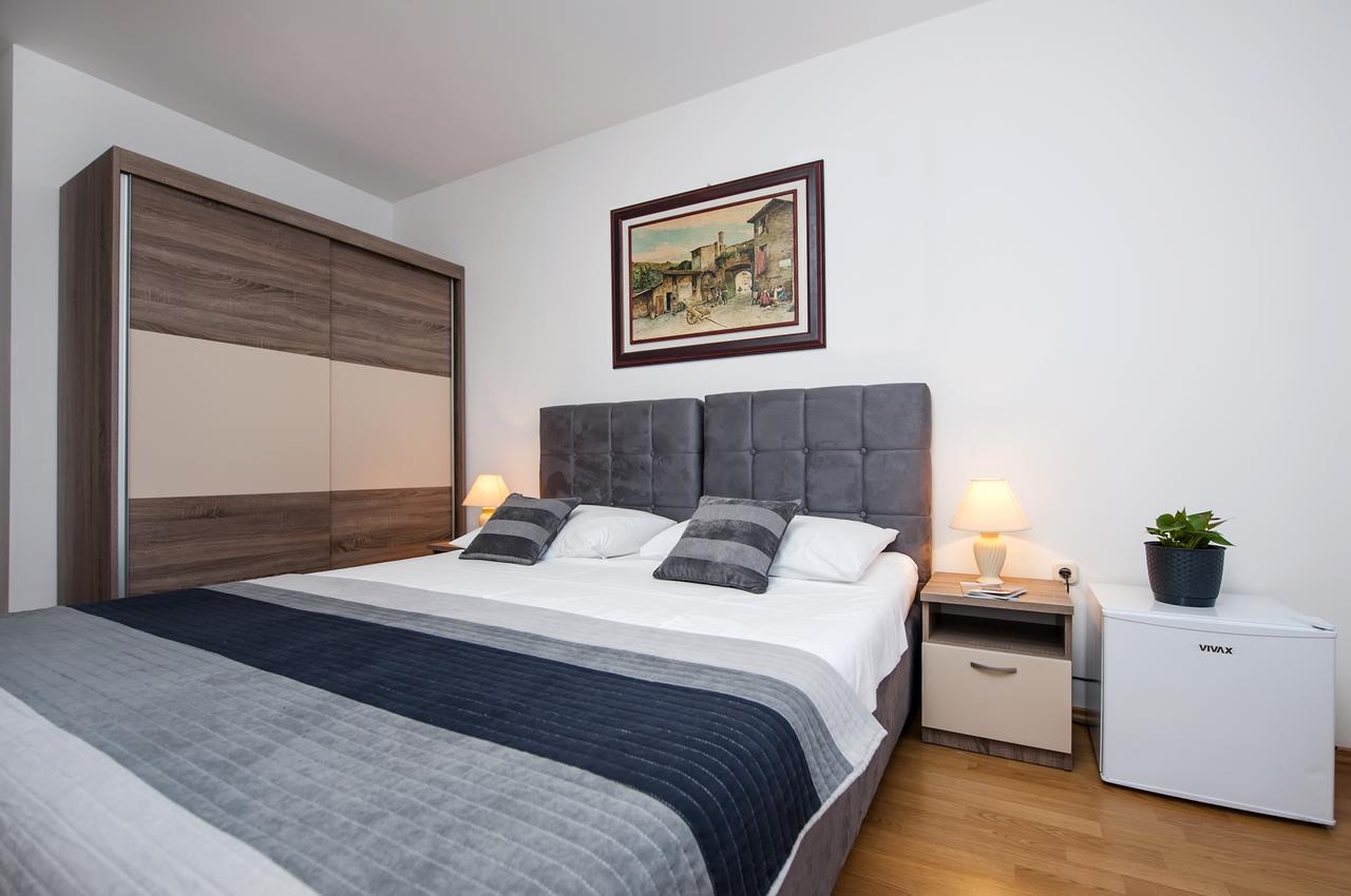 Ladonja Bb Rooms, Family Run Bed & Breakfast Rovinjsko Selo Dış mekan fotoğraf