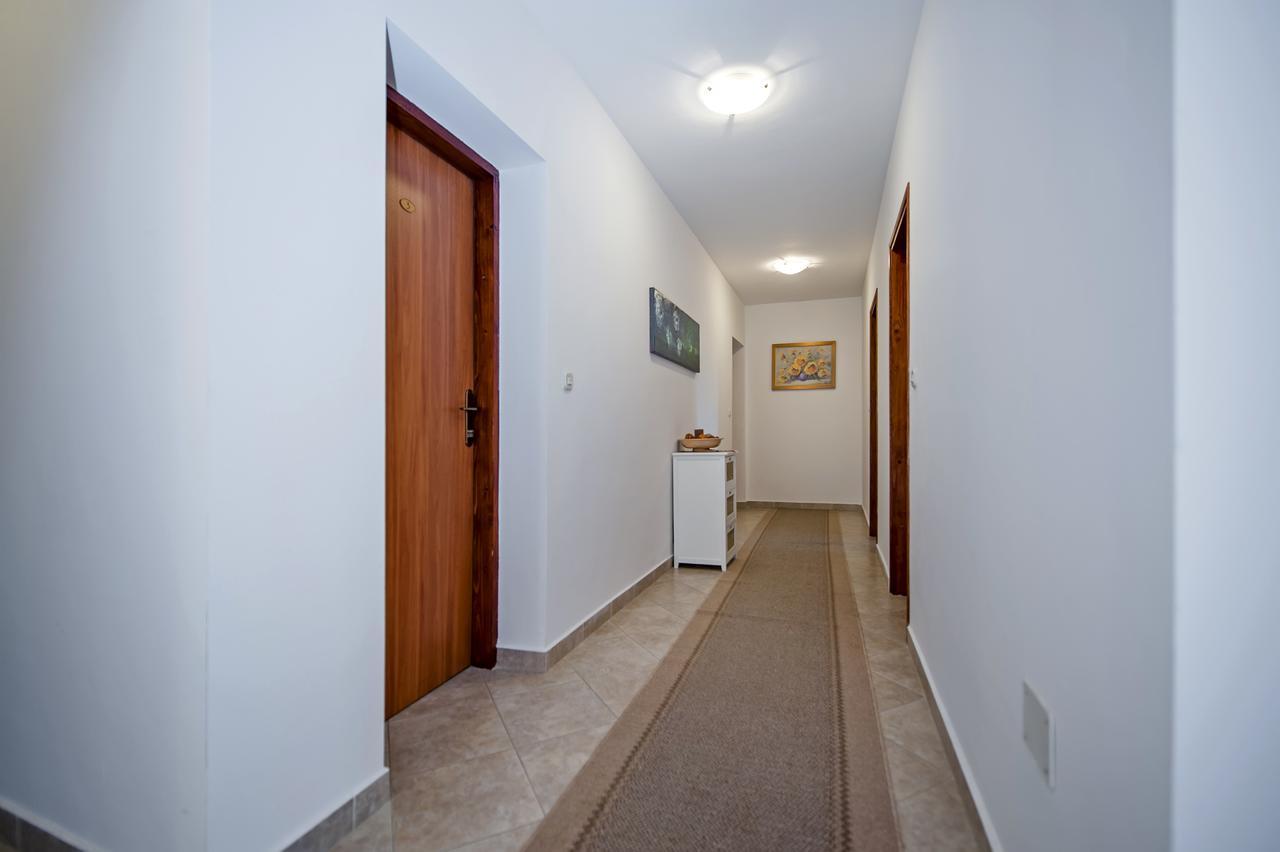 Ladonja Bb Rooms, Family Run Bed & Breakfast Rovinjsko Selo Dış mekan fotoğraf